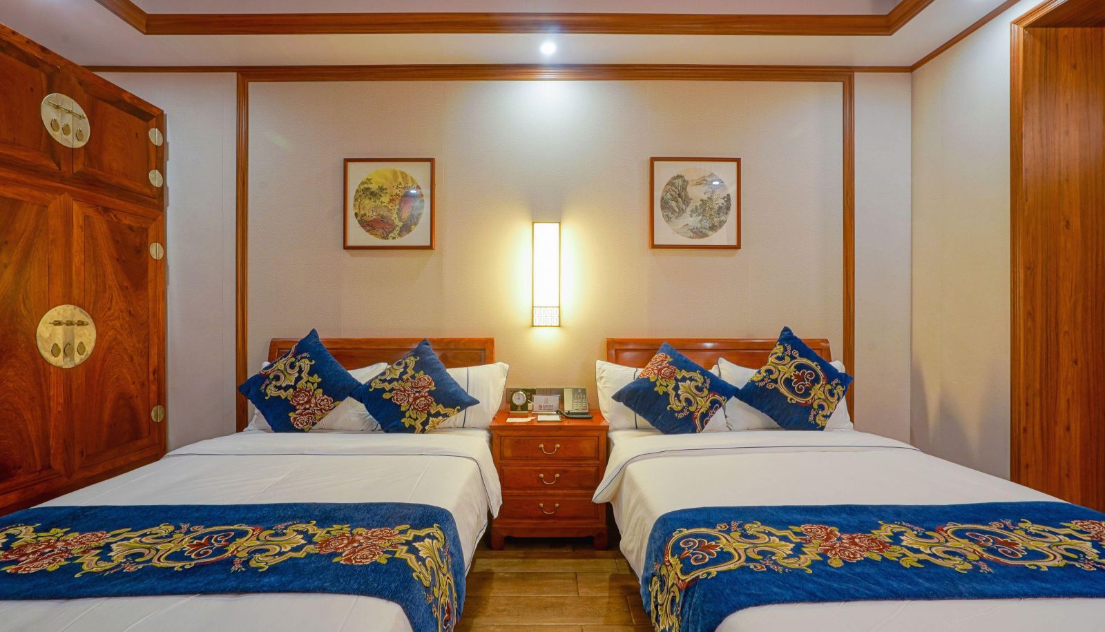 Room with sea view - Zhenru Hotel