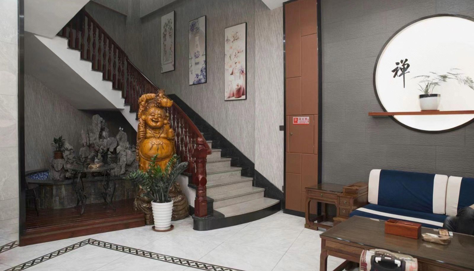 Zona exterior del hotel - Xunxiang Business Hotel (Humen High Speed Rail Station Store)