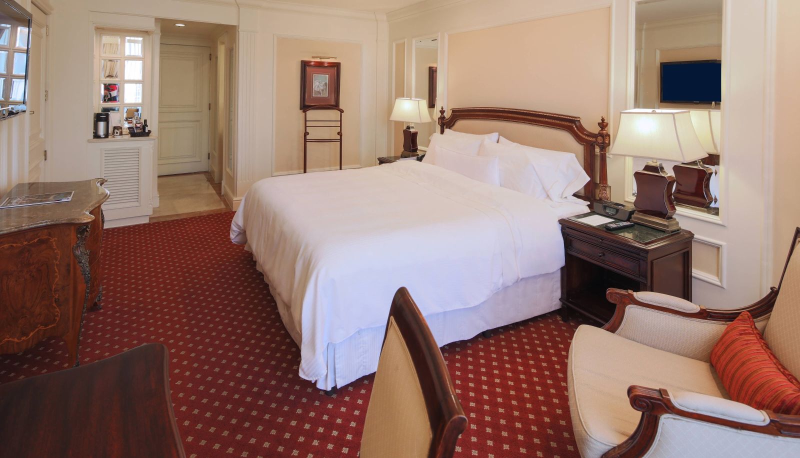 Camera - The Westin Camino Real Guatemala