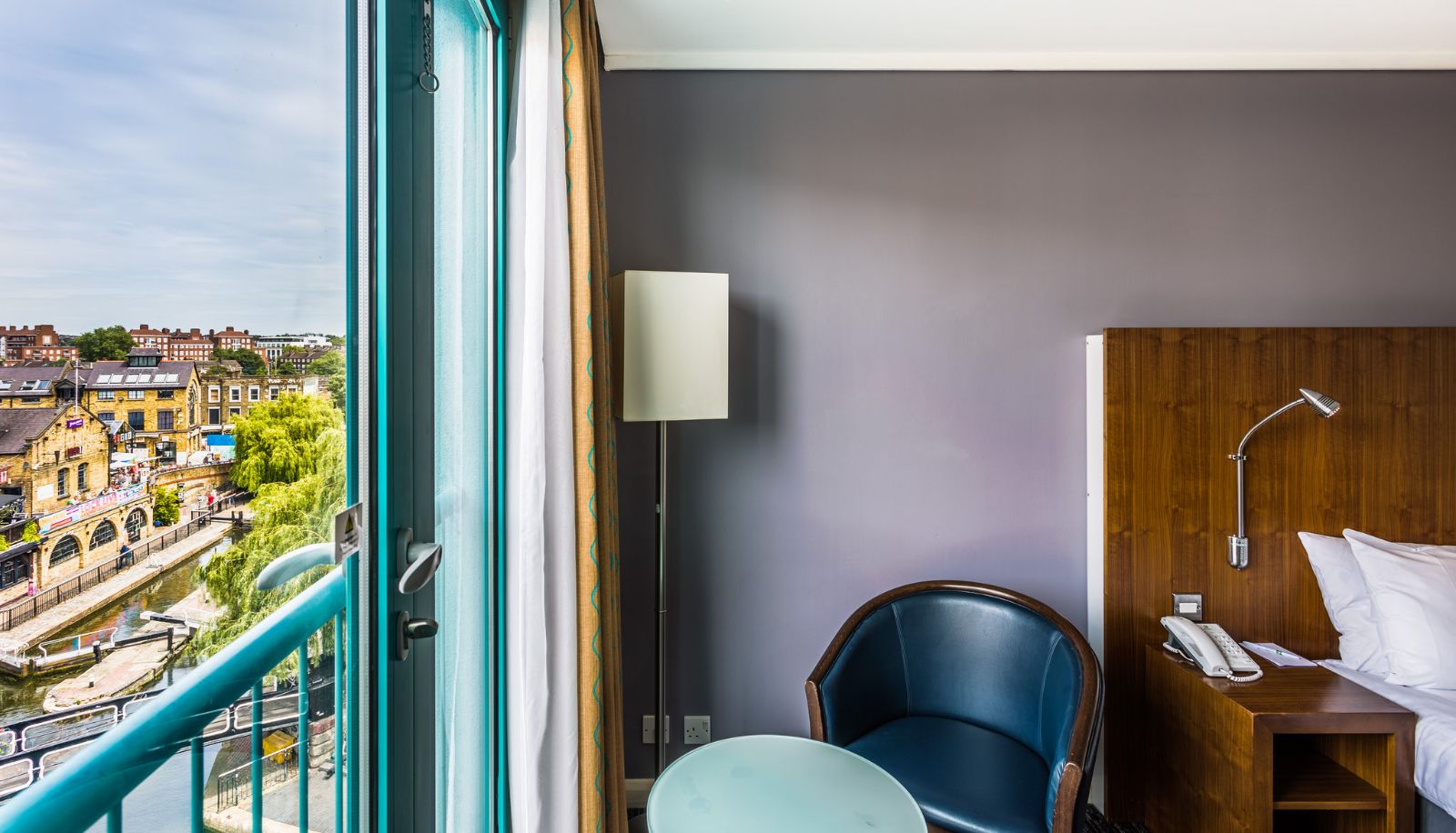 Zimmer - Holiday Inn LONDON - CAMDEN LOCK by IHG