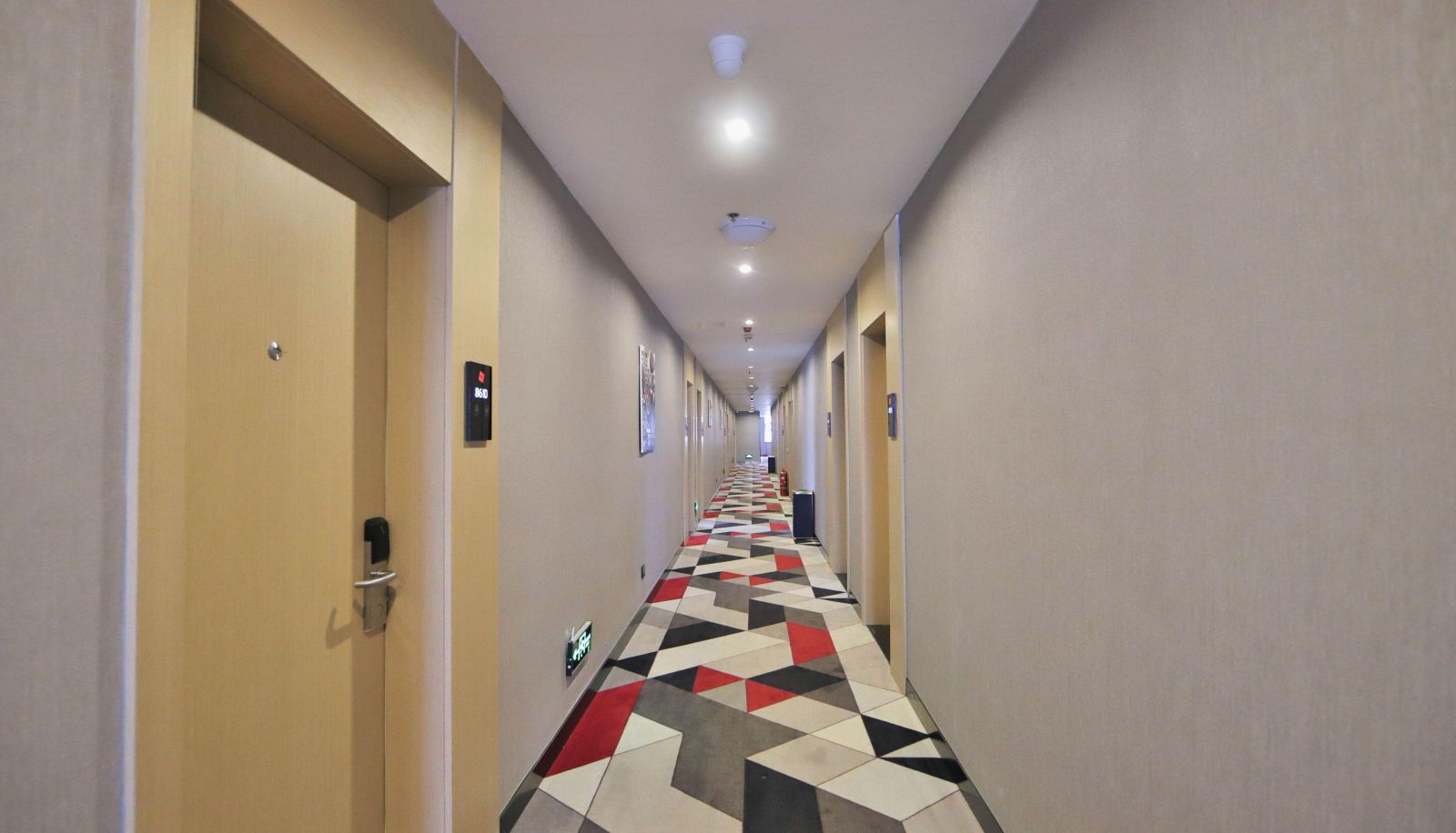 Zona exterior del hotel - Changchun)  Hongqi Street University City Shangke You Hotel (Jida Nanhu Branch