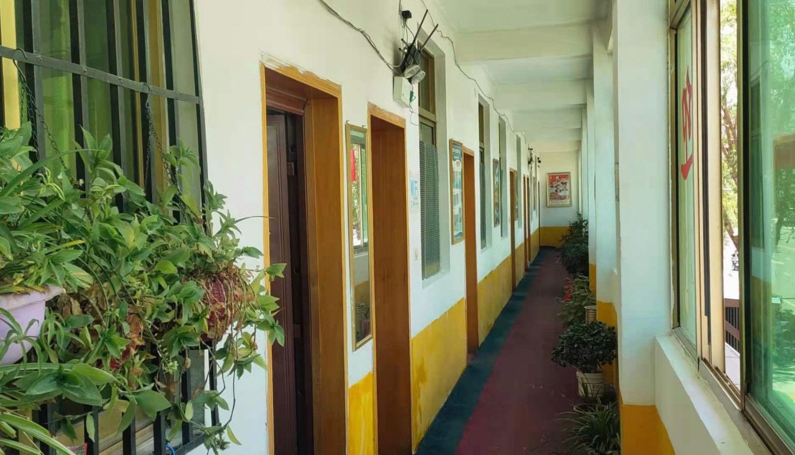 Buitenruimte van het hotel - Xinlu Hotel