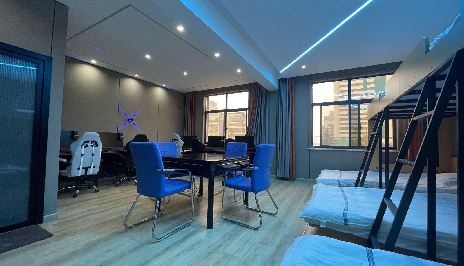 Zimmer - Fengxi Light Luxury Hotel (Mianchi County Wanren Square Store)