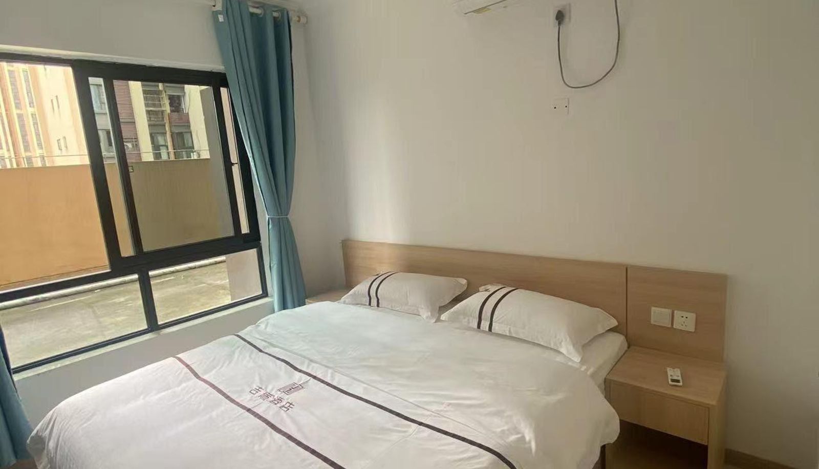 Business room - Jirui Hotel (Chengdu Longquan Automobile City Aviation Academy Store)