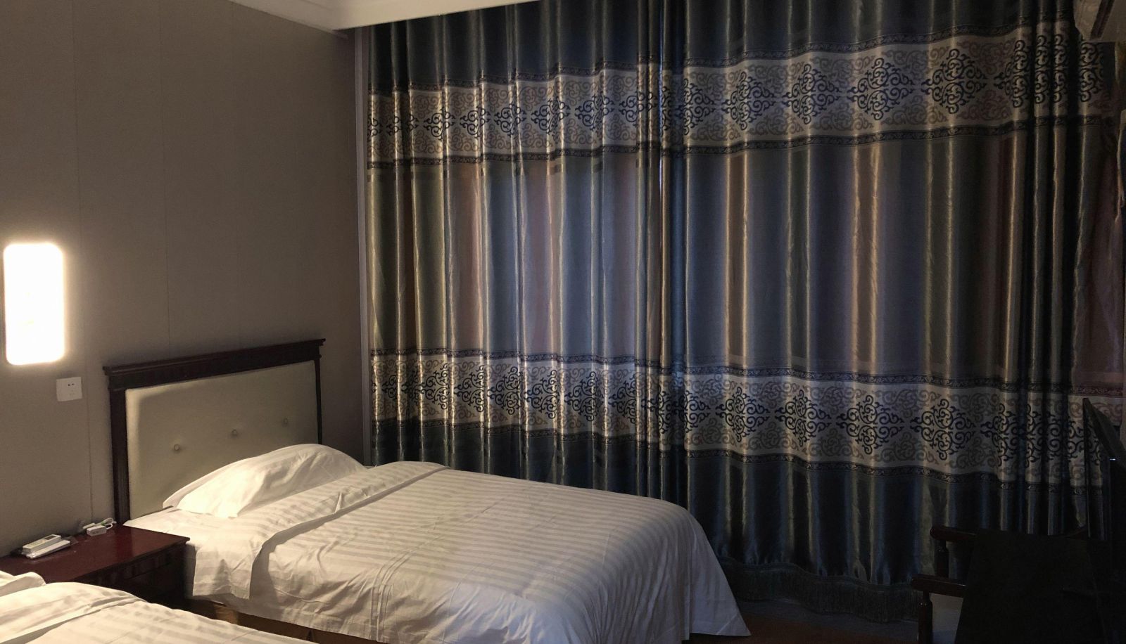 Hejia Spring Business Hotel
