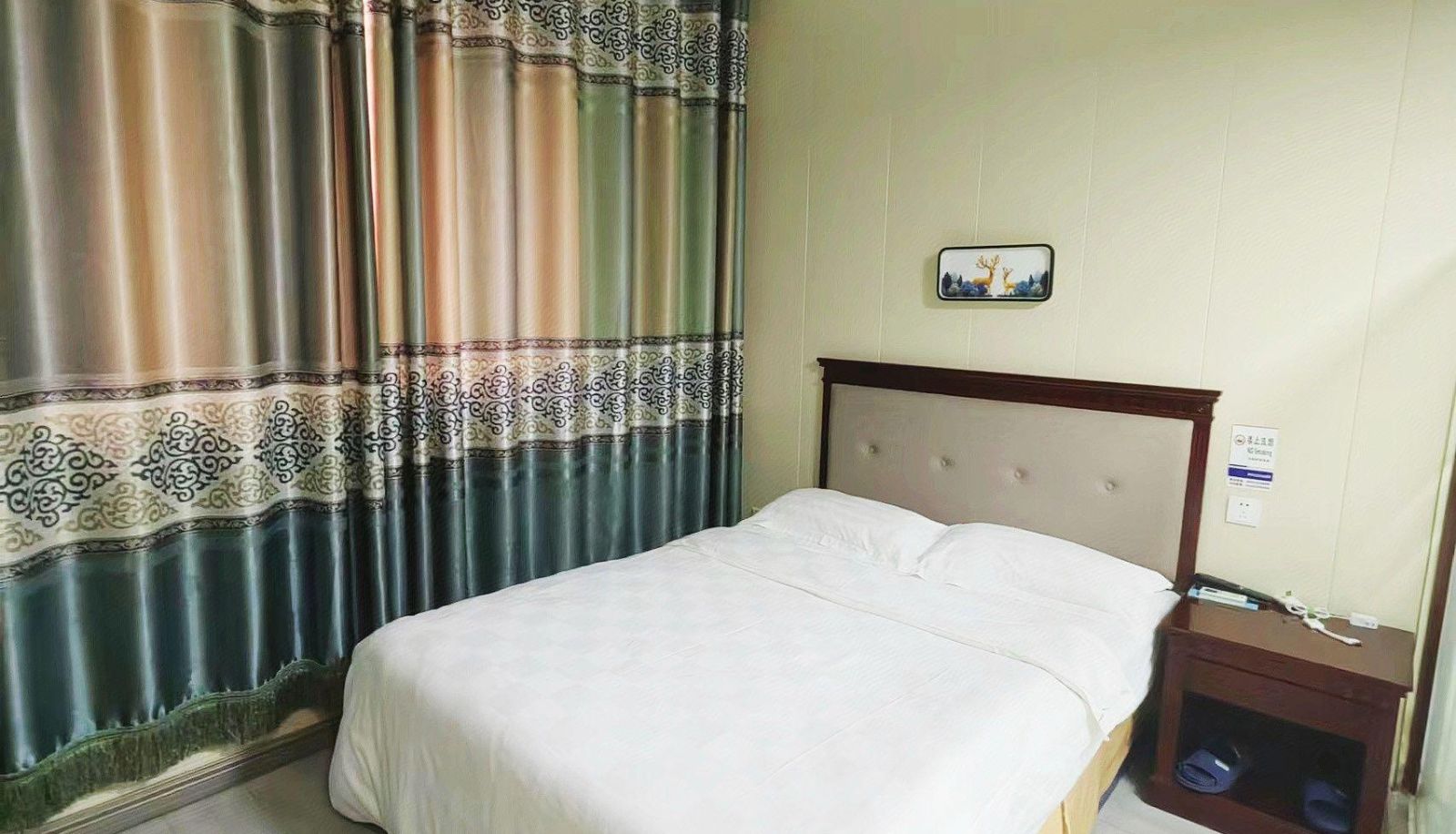 Hejia Spring Business Hotel