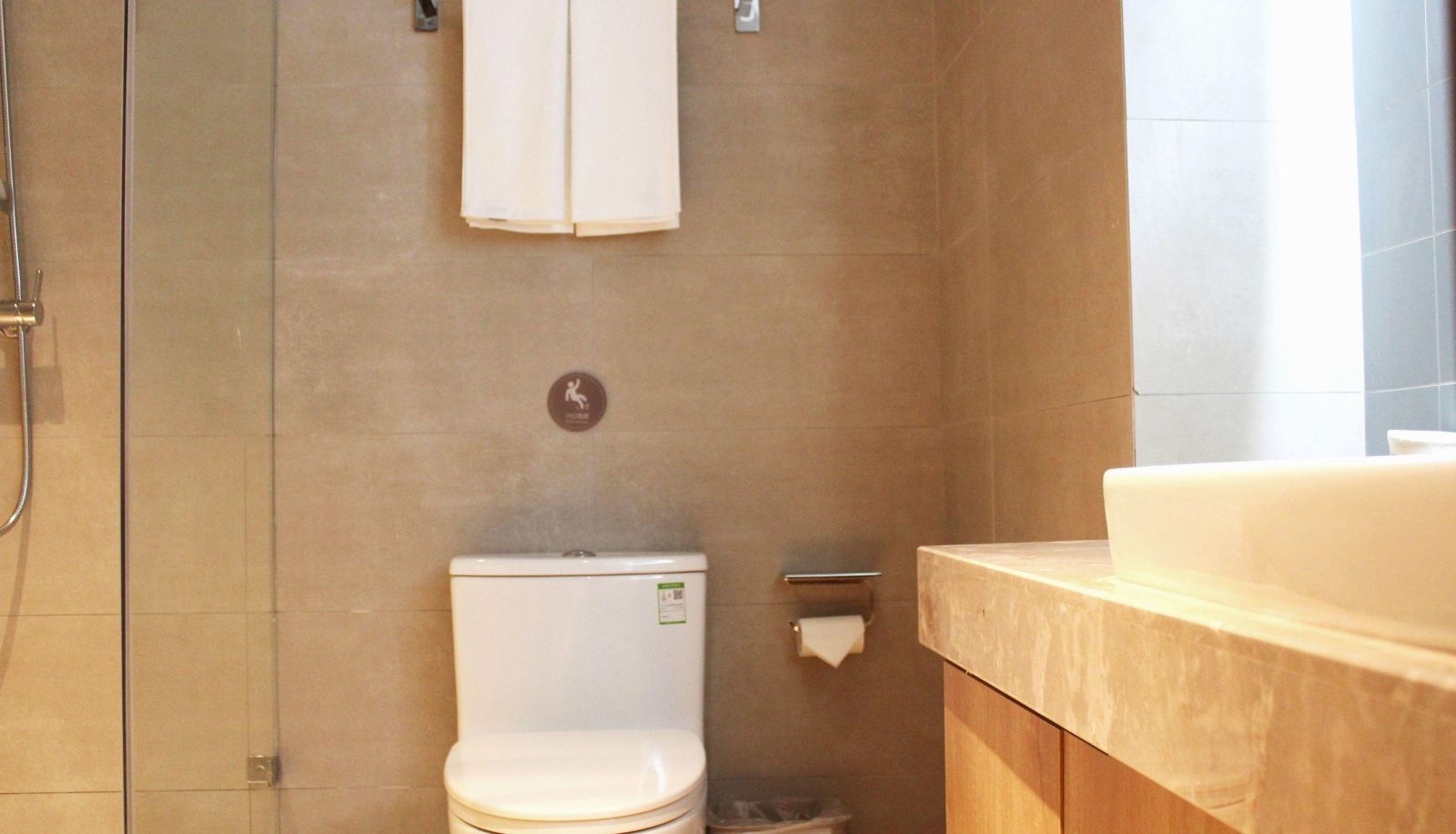 Business room - Home Inn · Neo (Discovery Kingdom Store at Dalian Jinshitan Light Rail Station)