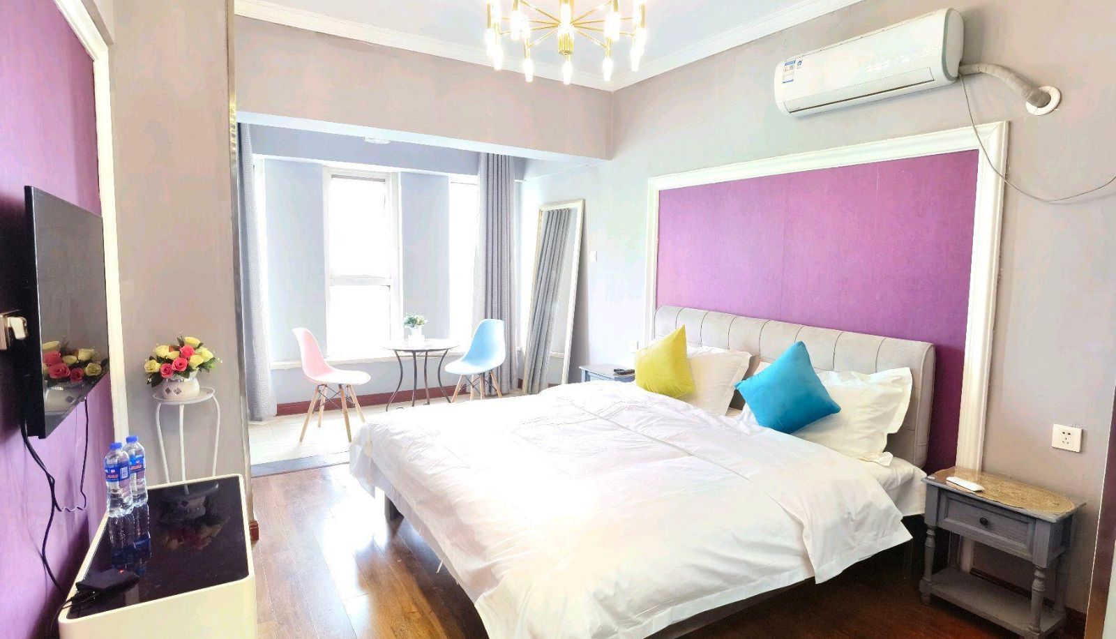 Zimmer - Black · Creative Boutique Hotel (Wanda Branch on Hongqi Street)