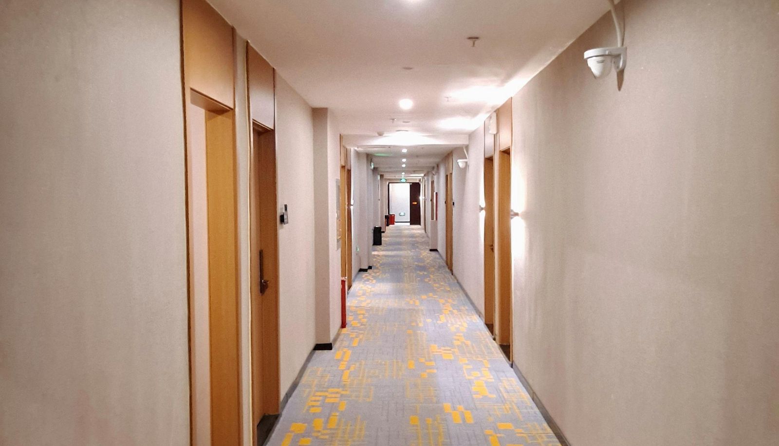 Zewnętrzna część hotelu - Fulai Business Hotel (Tongzhou Chest Hospital Store)