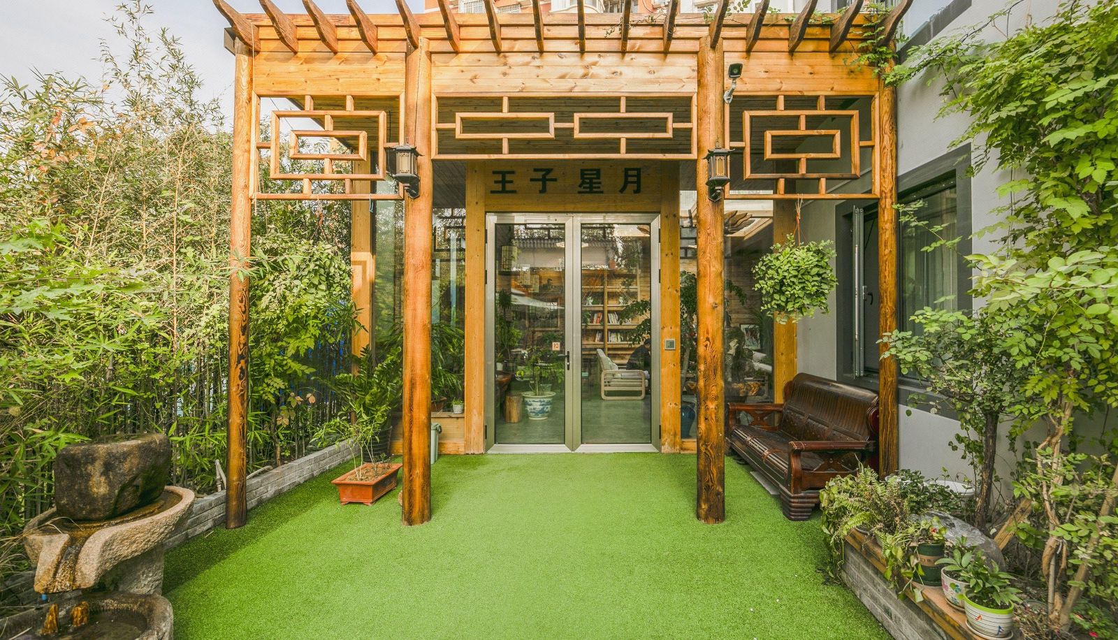 Hotel outdoor area - Prince Star Moon Boutique Hotel