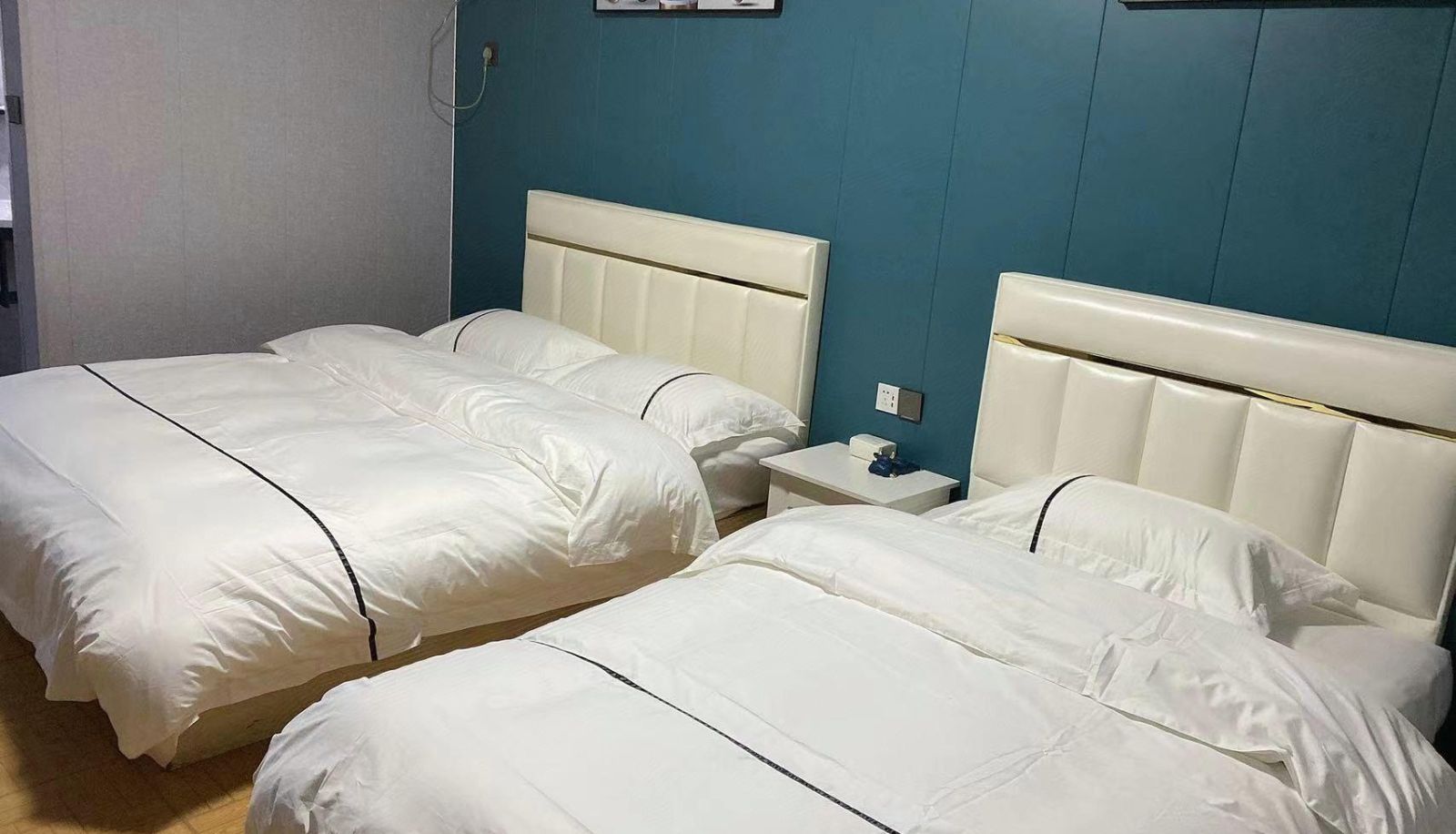 Room - East Asia Hotel