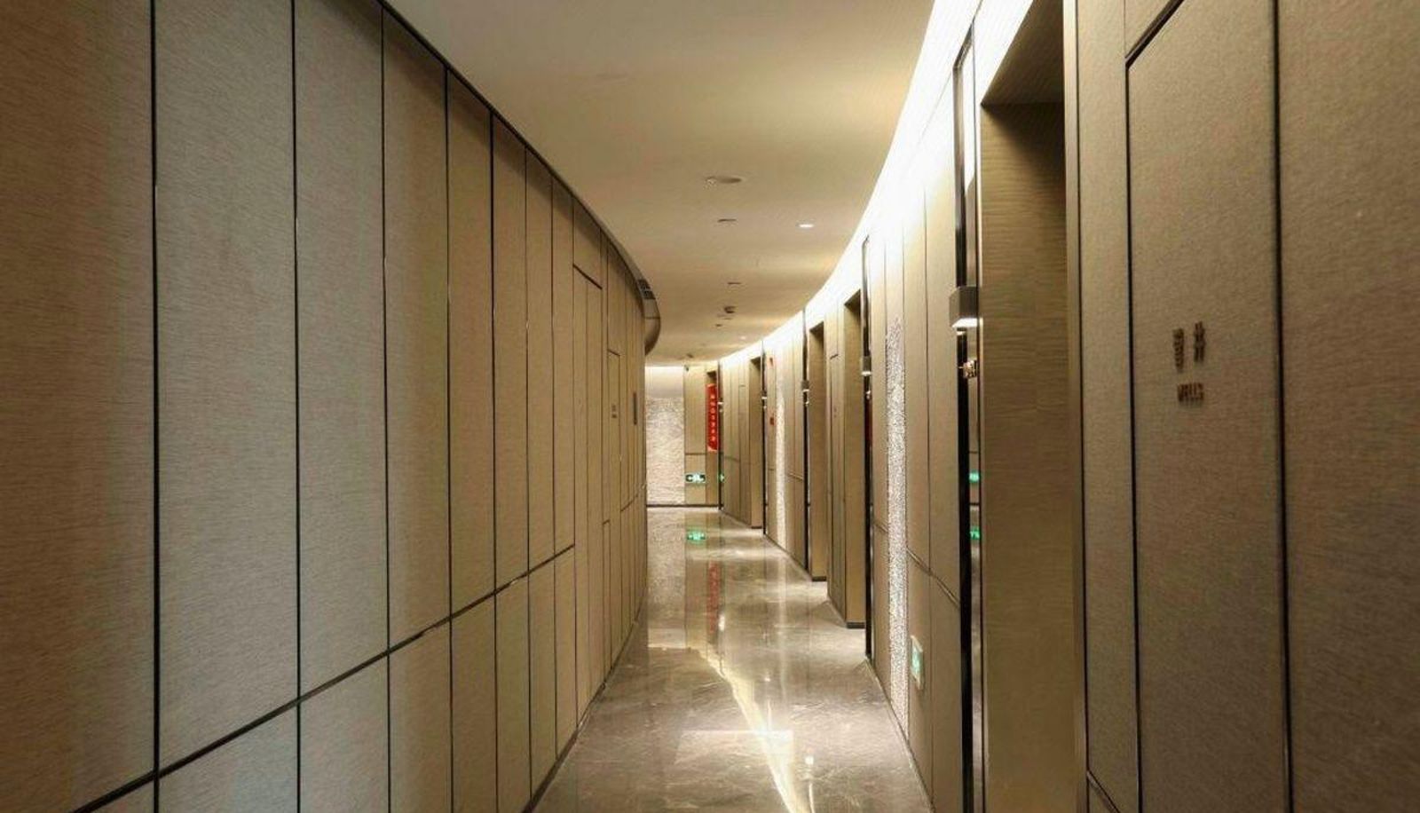 Area esterna dell'hotel - Weipeng Hotel