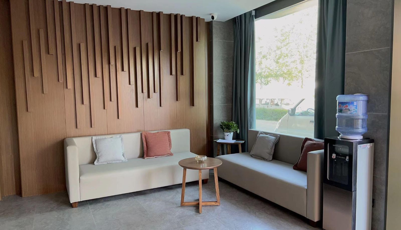 Zona exterior del hotel - Jingdun Luxury Hotel (Yining Zhongyuan Branch)