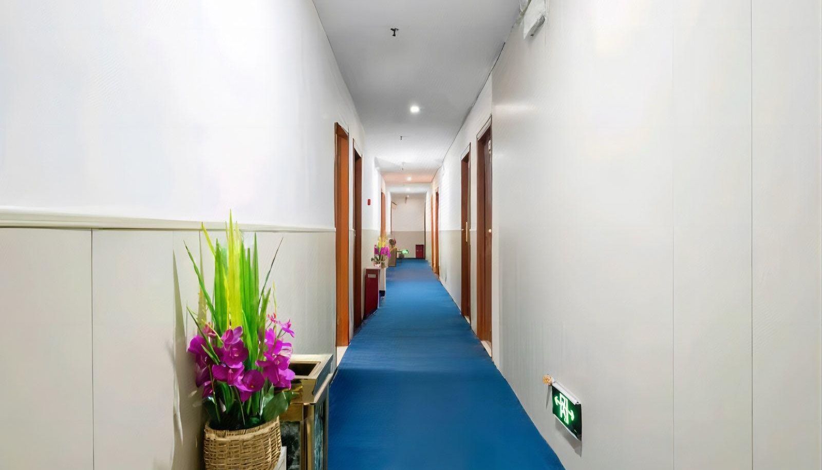 Hotel Außenbreich - Wanjie Hotel (Grand Cross Store)