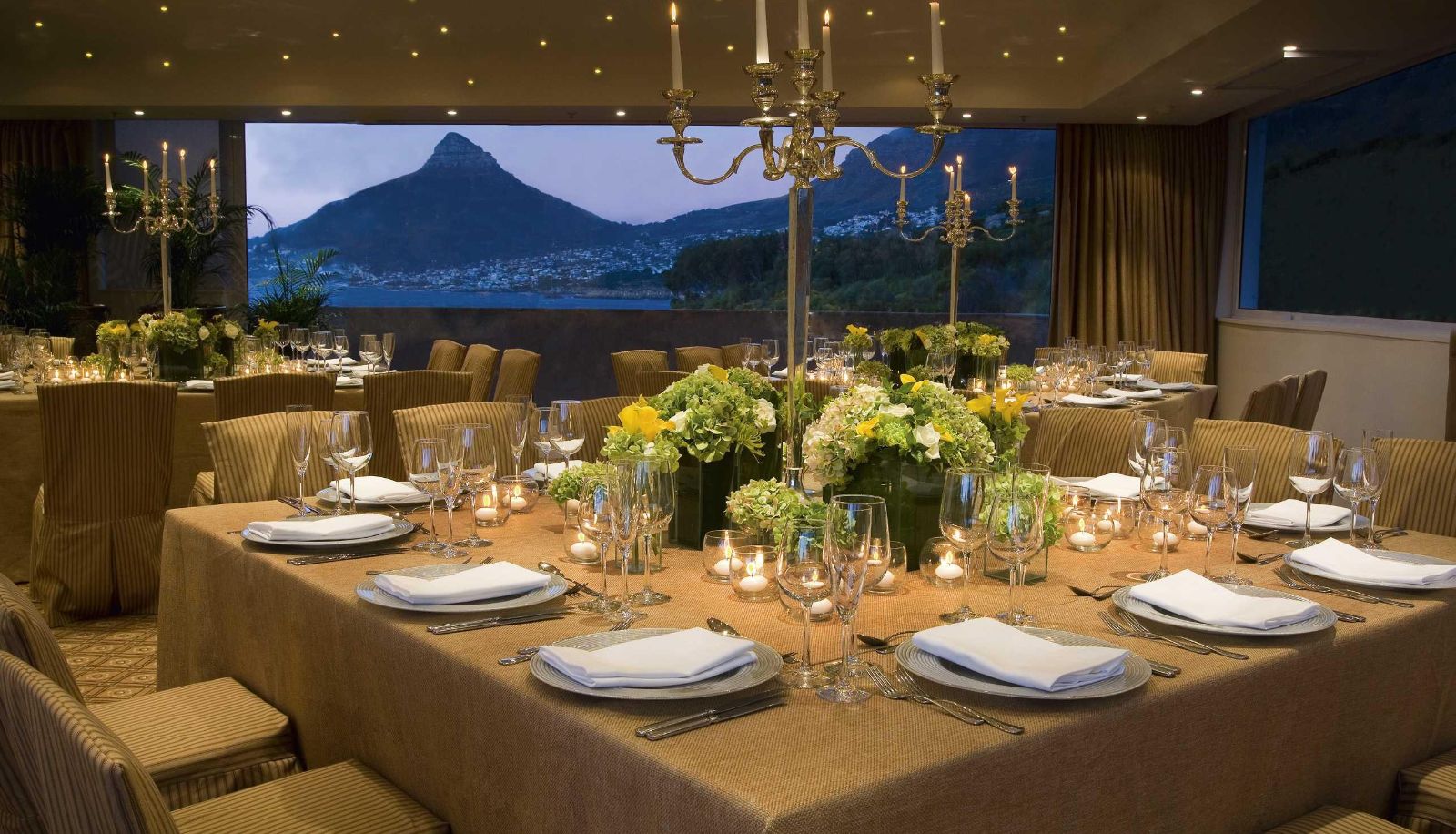 Info - 12 Apostles Hotel and Spa