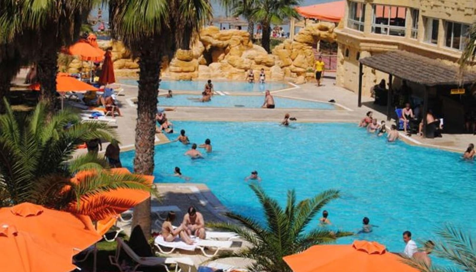 Basen - Palmyra Golden Beach Families and Couples