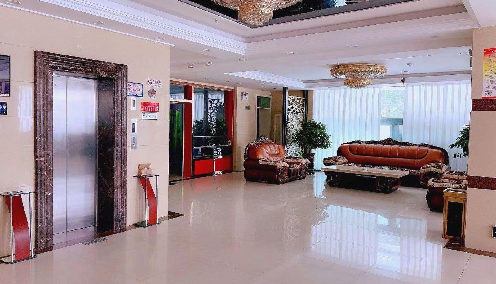 Hotel outdoor area - Xingbian International Hotel