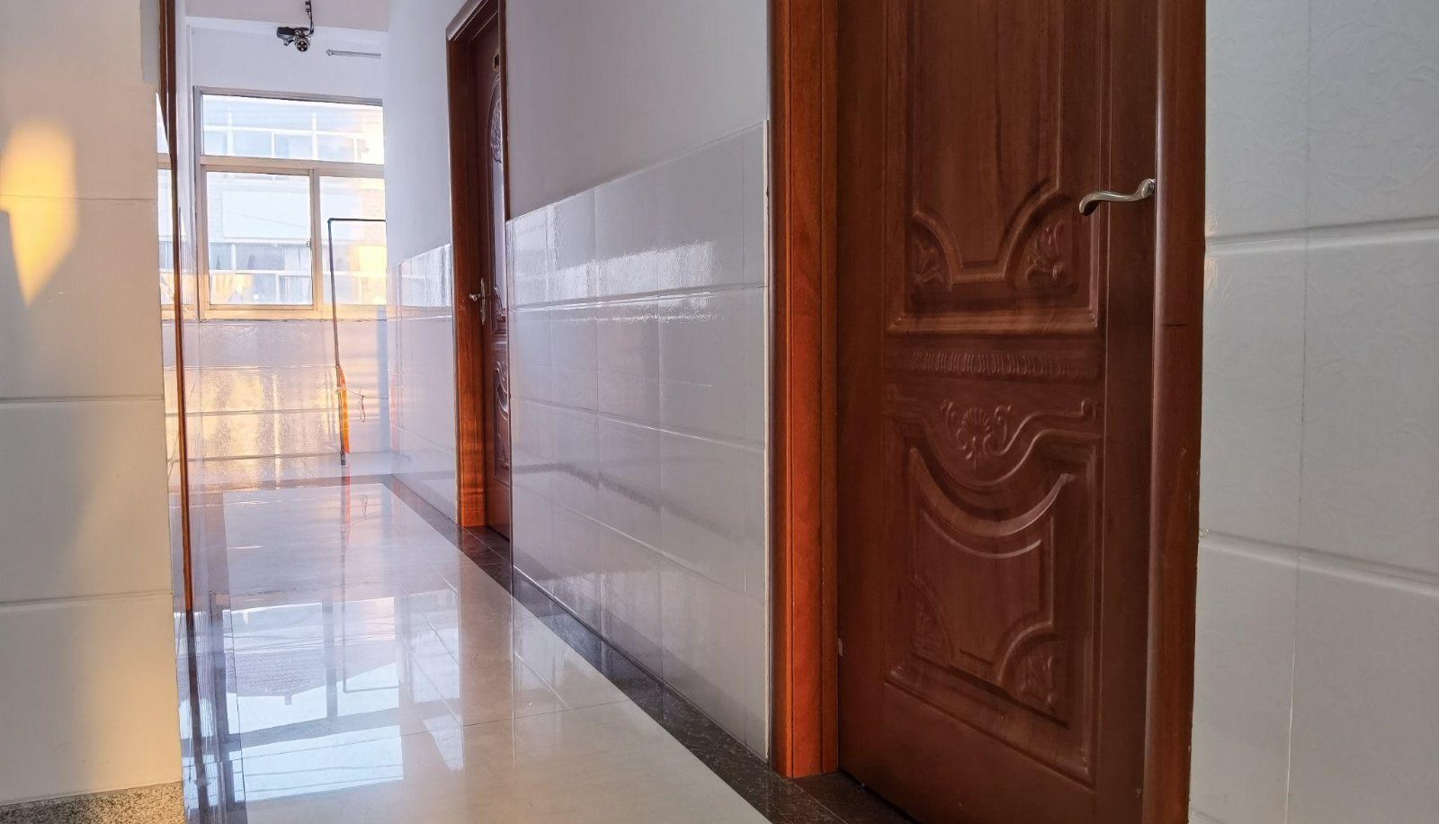 Zewnętrzna część hotelu - Huazhiyang Hotel