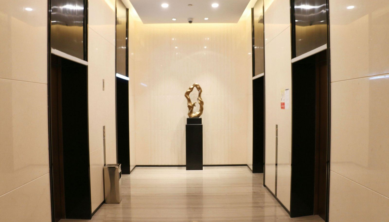 Area esterna dell'hotel - Qizhe Art Hotel
