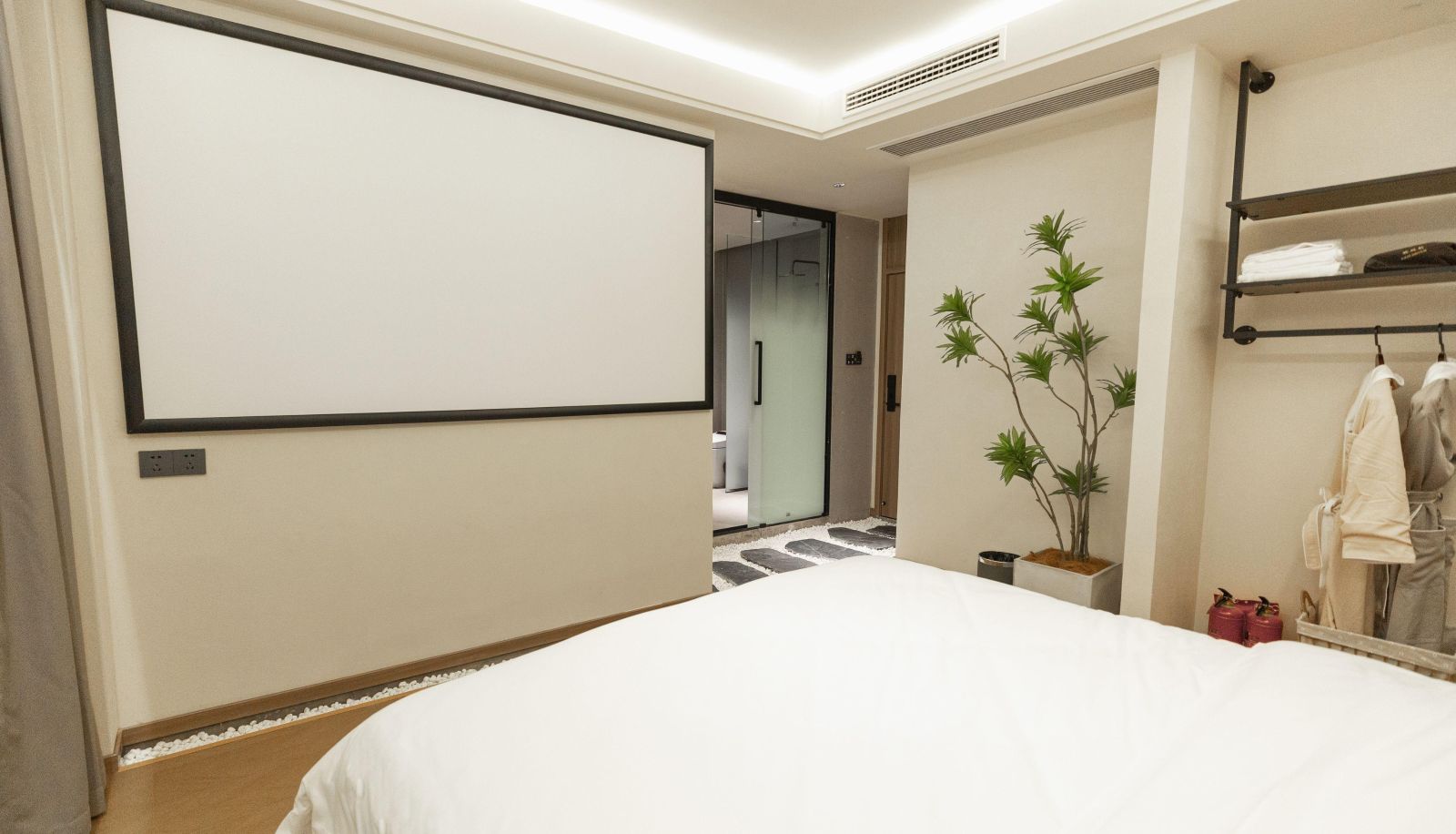 Business-Zimmer - Half acre Fangtang · Smart Cinema Hotel (Second People's Hospital Lingang Branch)