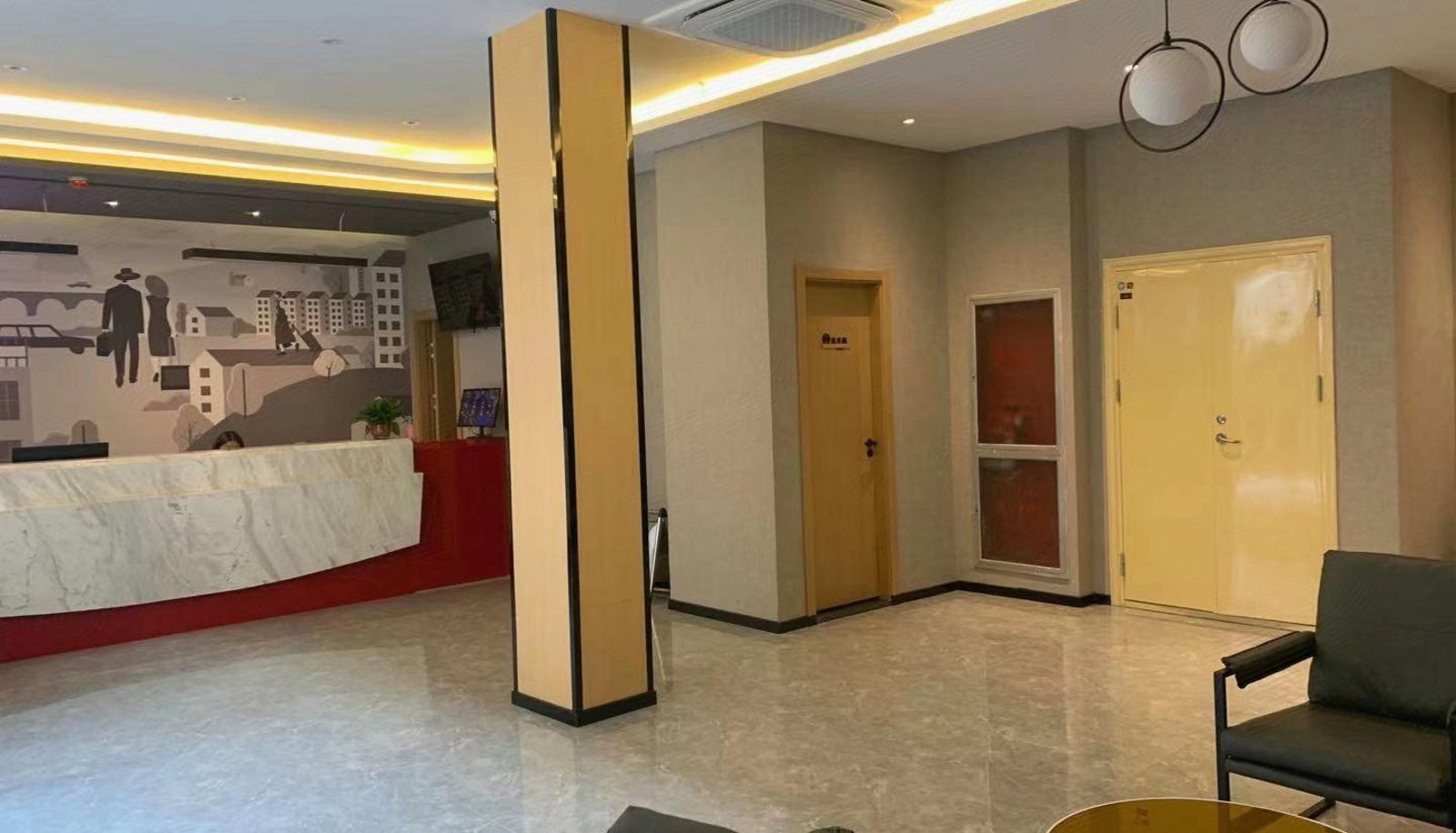 Area esterna dell'hotel - Shangkeyou Hotel (Lingbao Sanxianhe Experimental Middle School Store)