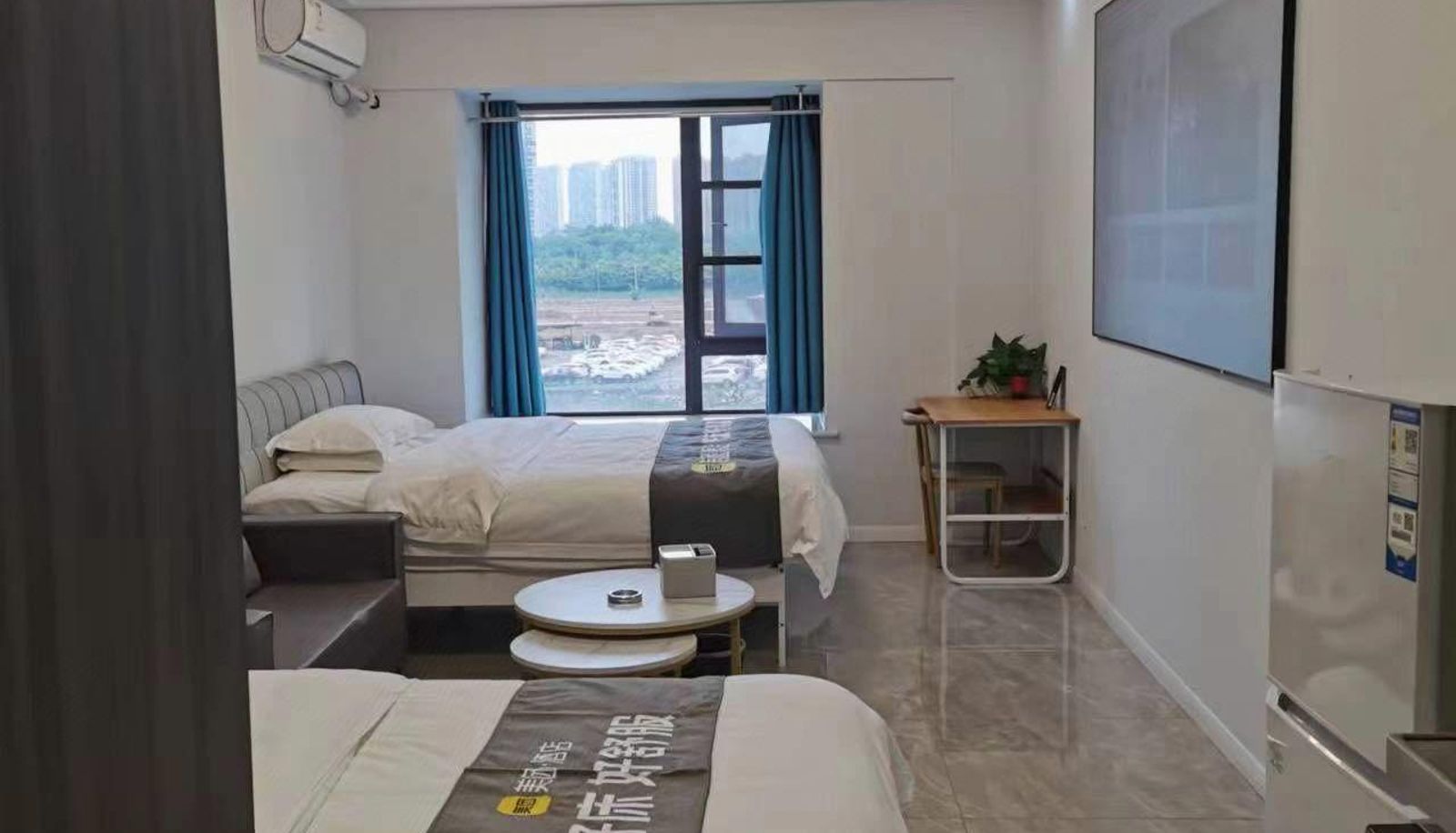Familienzimmer - Di Man Jia Light Residence · Video Game Projection Hotel (Longquanyi Sichuan Normal University Chenglong Campus Branch)