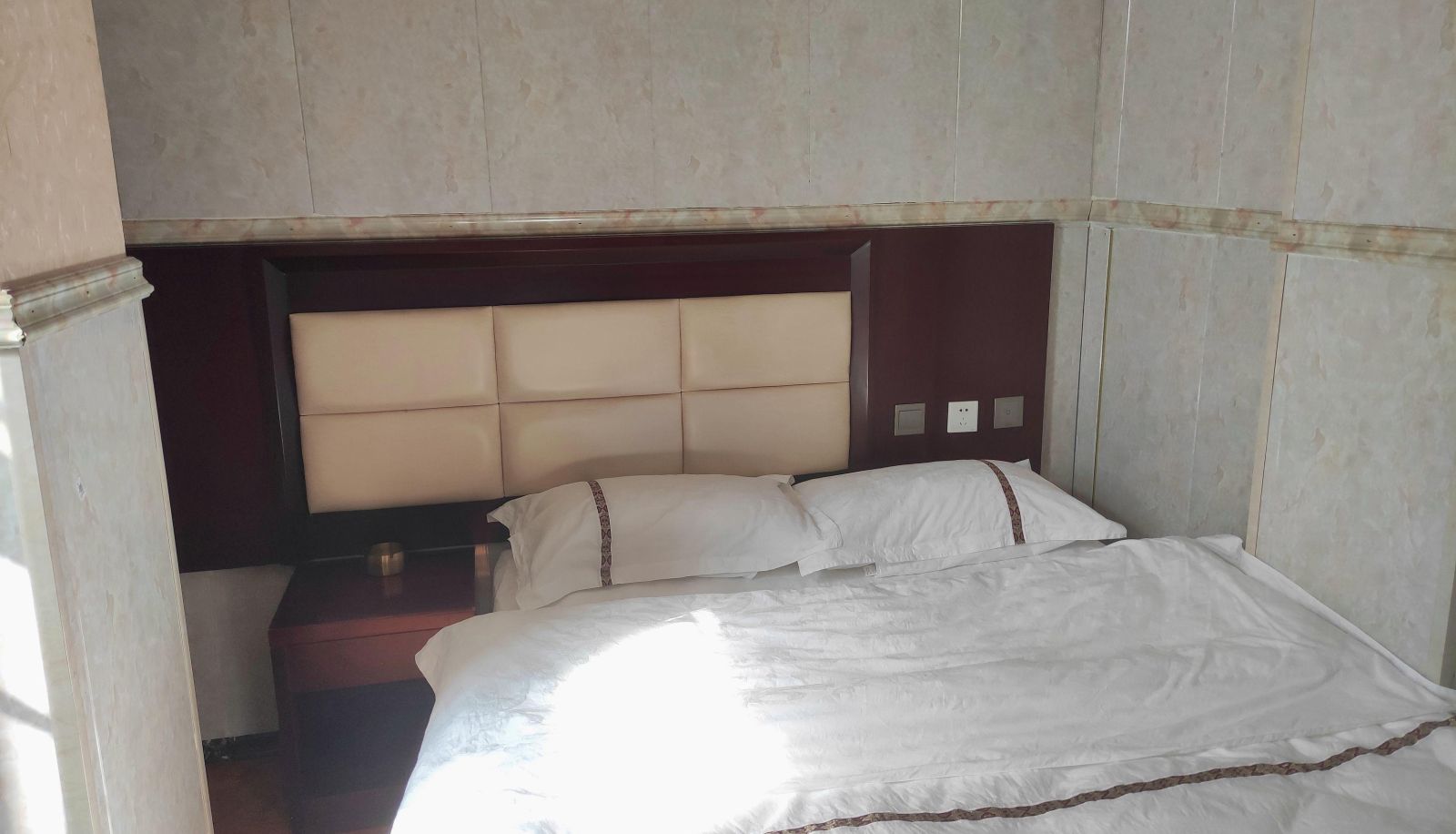 Business-kamer - Kunming Juju Light Jian Hotel