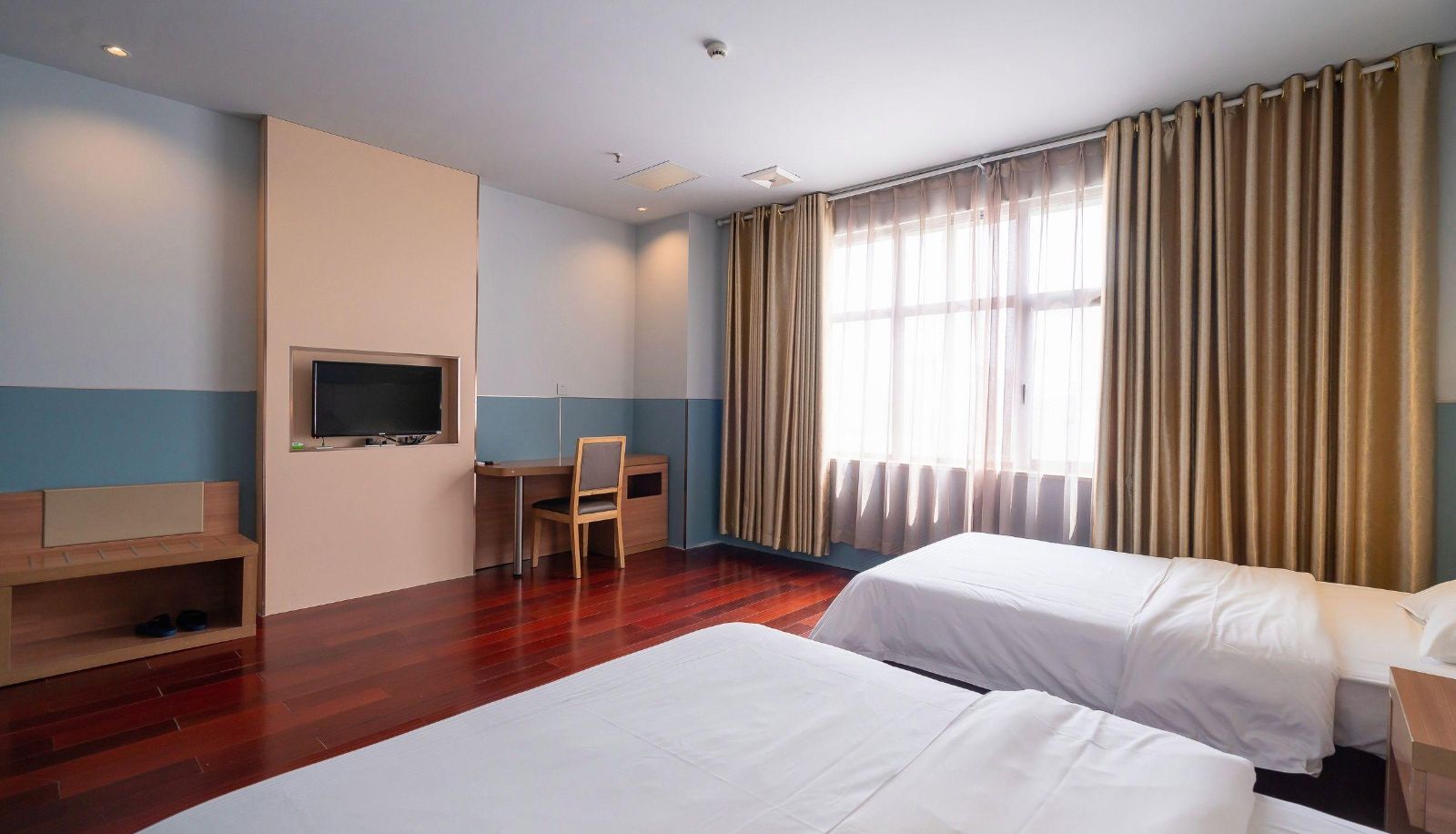 Camera per famiglia - Wuxi)  Binhu District 7 Days Hotel (Rongxiang Subway Station Store