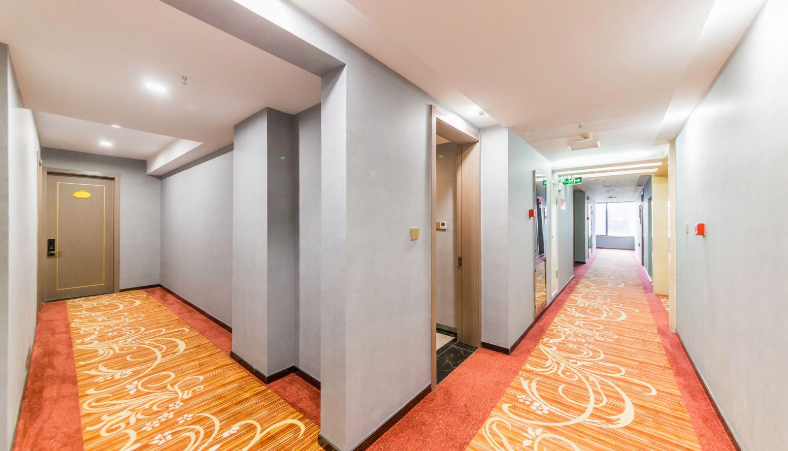 Hotel outdoor area - Xinji Hotel (Xinhua Plaza Subway Station Store)