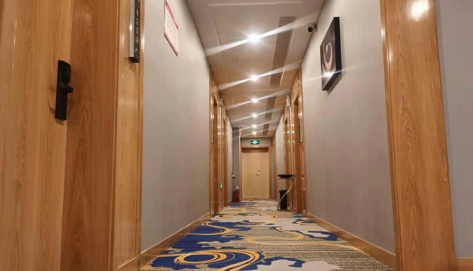 Hotel Außenbreich - Forget Home Hotel
