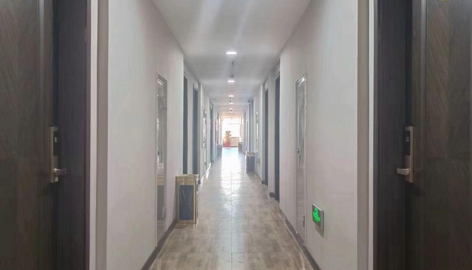Hotel outdoor area - Ruxin Business Hotel