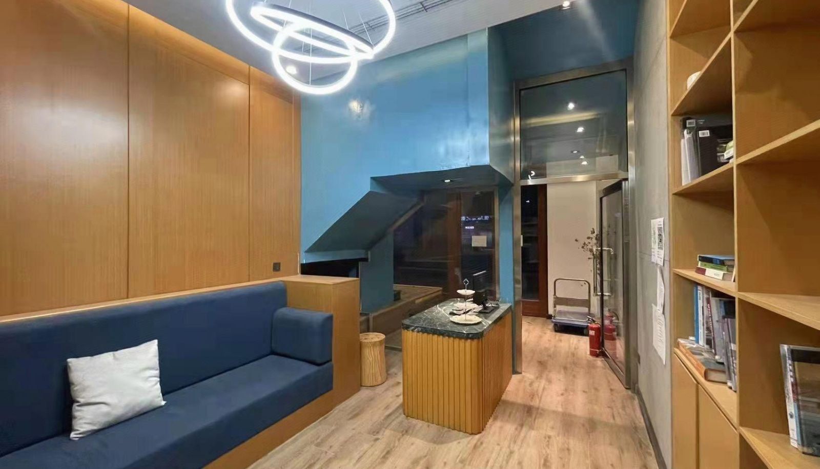Buitenruimte van het hotel - Yima Jiatian HOTEL (International Trade Store)