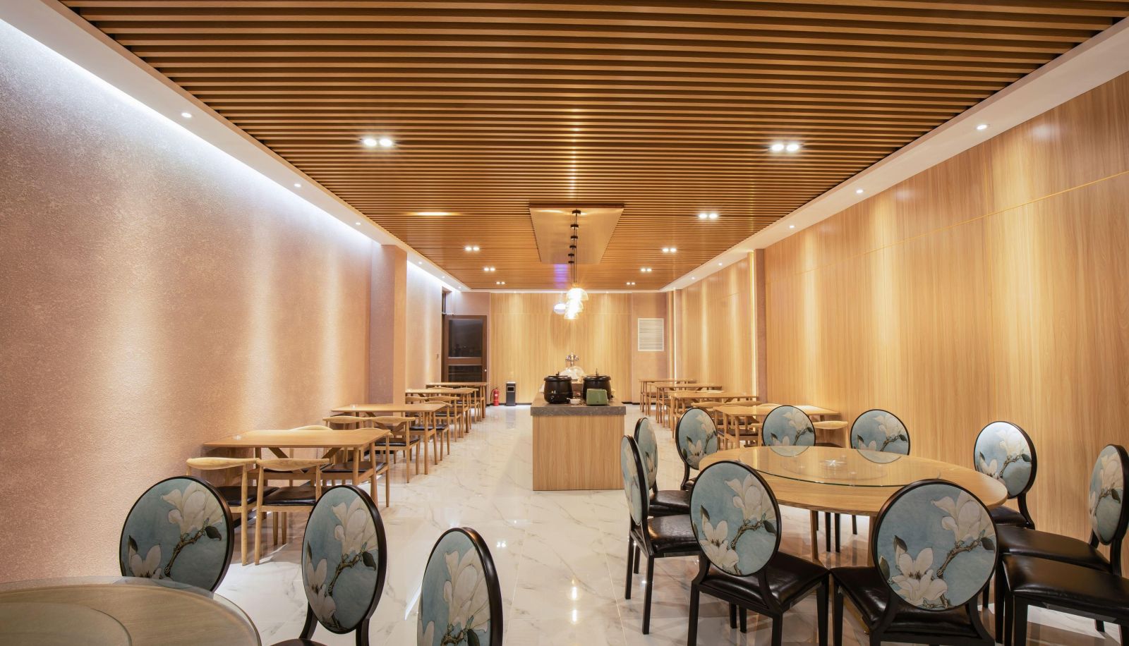Zewnętrzna część hotelu - Auvis Exquisite Hotel (Luoyang Zhongzhou West Road Qinling Road Subway Station Branch)