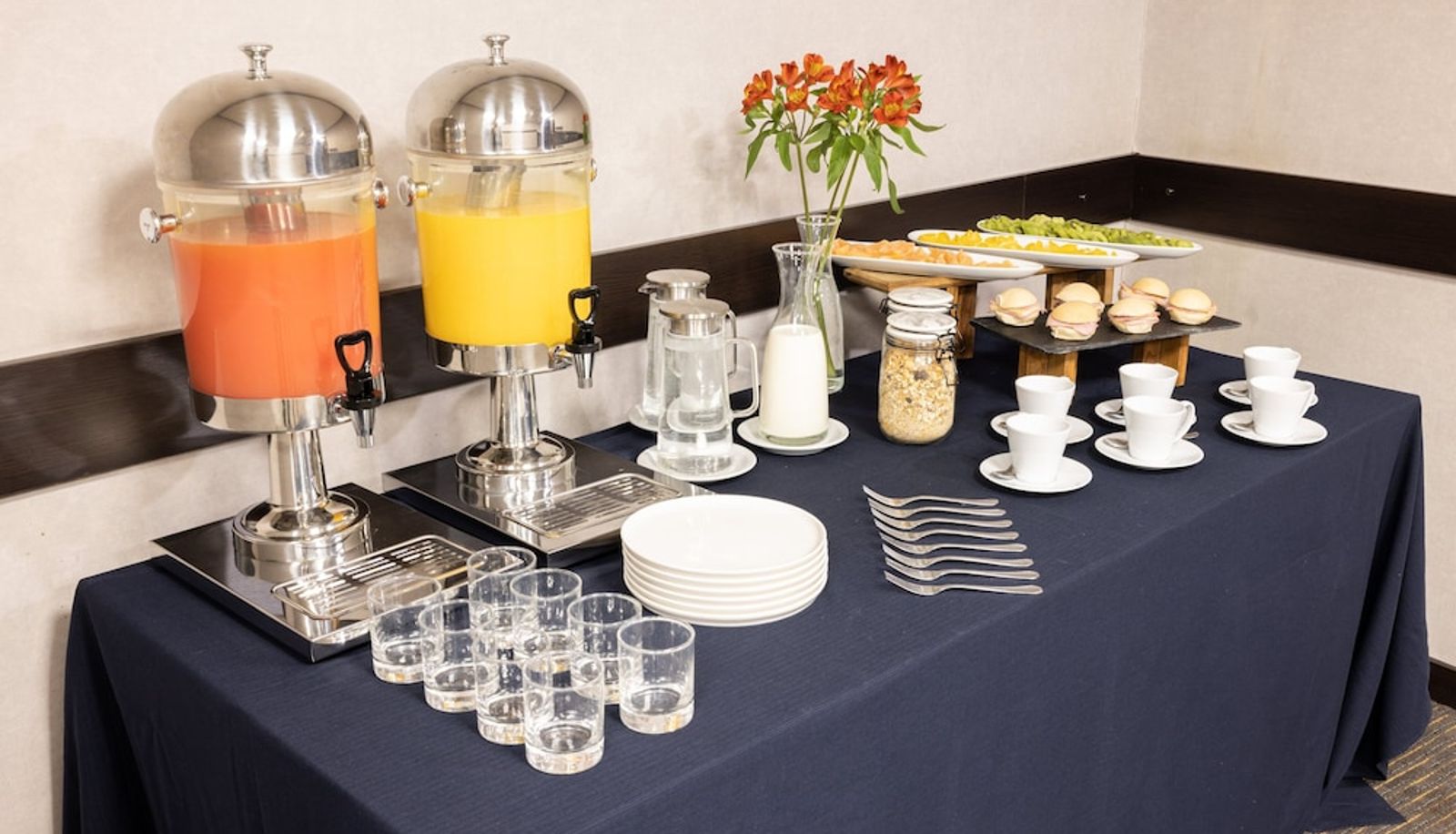 Meeting room - Holiday Inn Express PUERTO MADERO by IHG