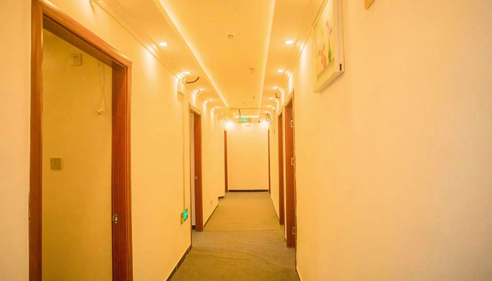 Hotel outdoor area - Lehui Business Hotel (Xuzhou High Speed Rail Station Store)