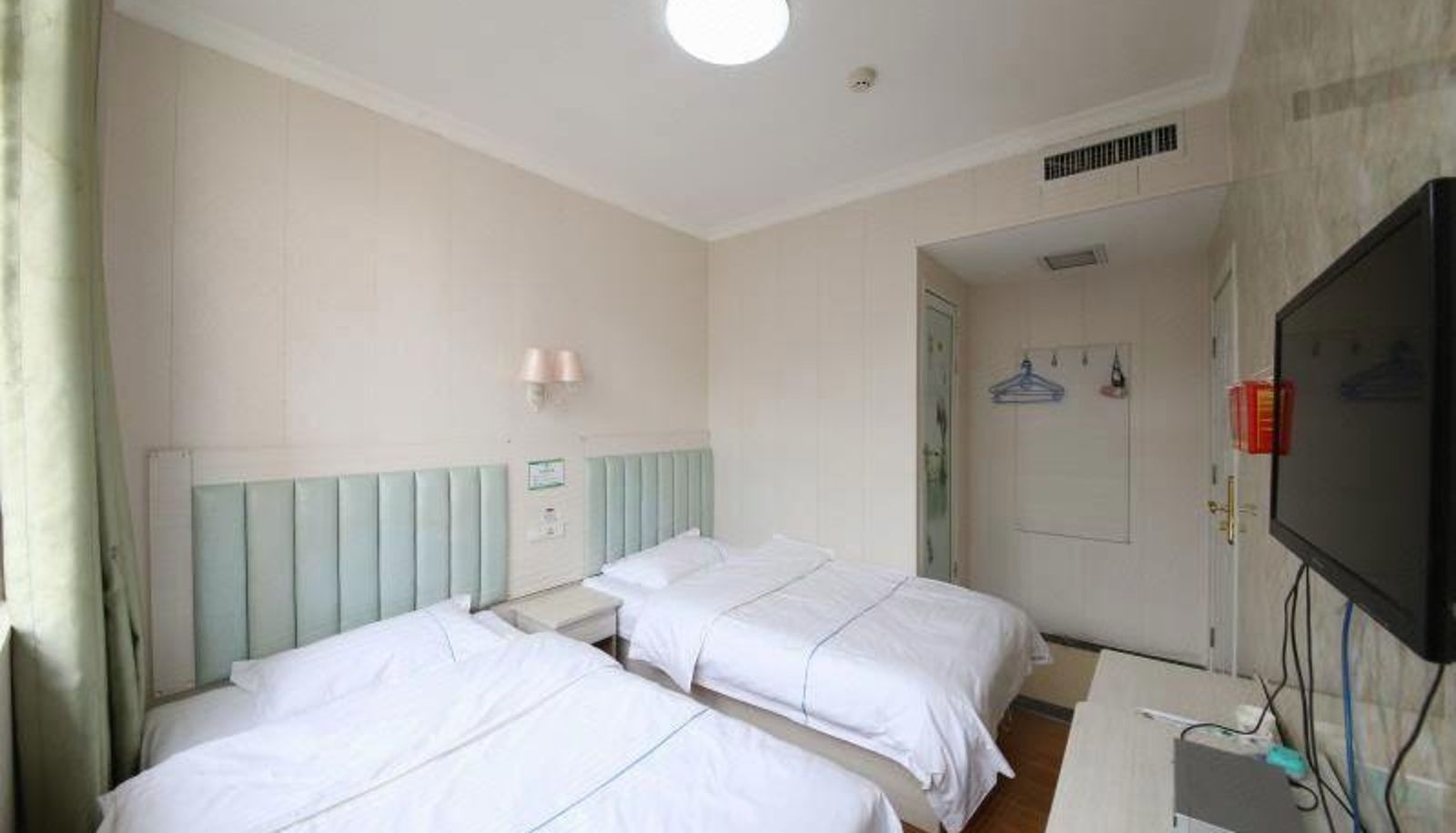 Zimmer - Furou Hotel (Zhengdong New District CBD Store)