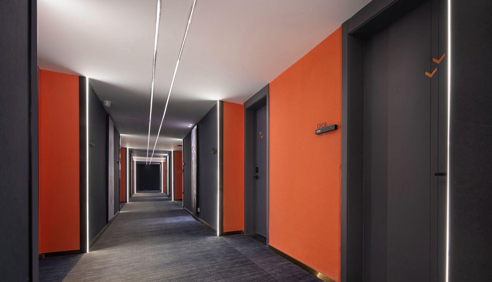 Hotel Außenbreich - W · Mobai Hotel (IFS International Finance Center)