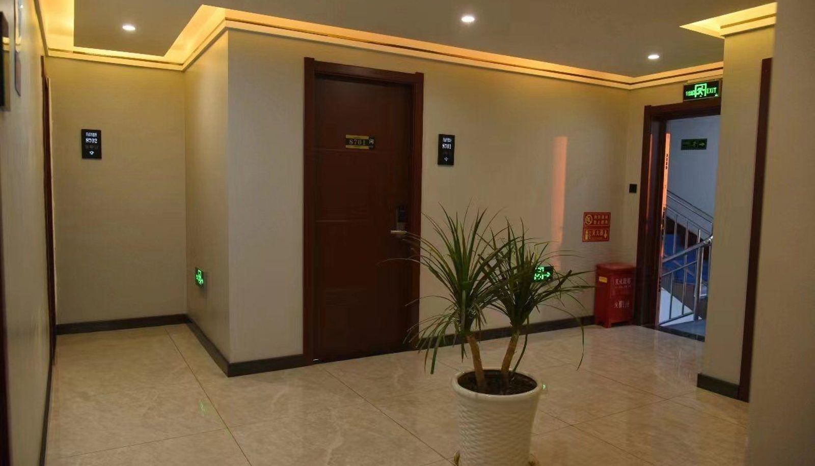 Buitenruimte van het hotel - Starwood Hotels