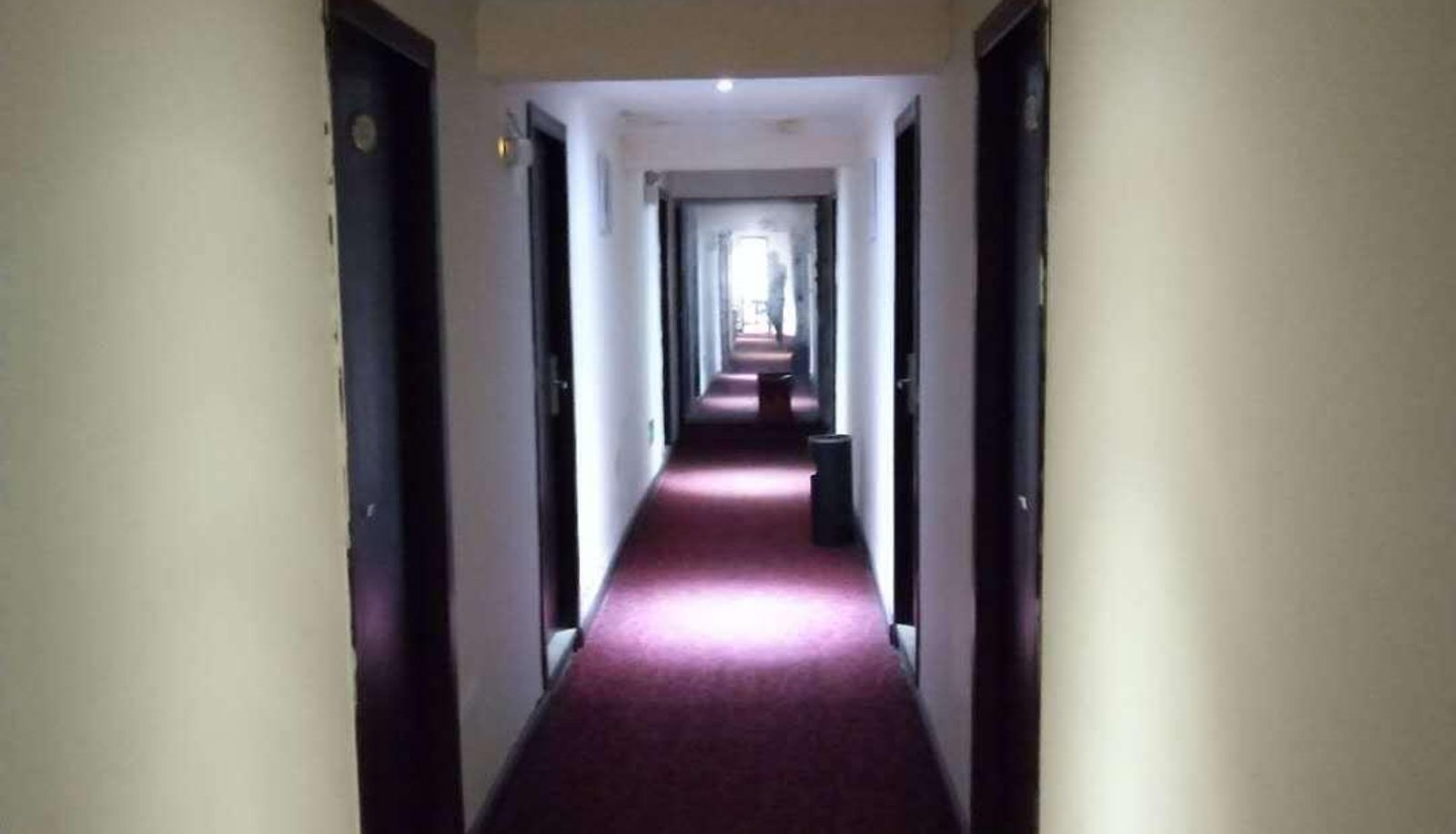 Area esterna dell'hotel - Xiangfeng Hongye Holiday Hotel