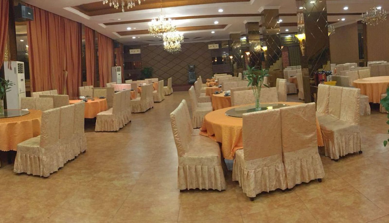 Extérieur de l'hôtel - Golden Port Hotel (Housekeeping Department)