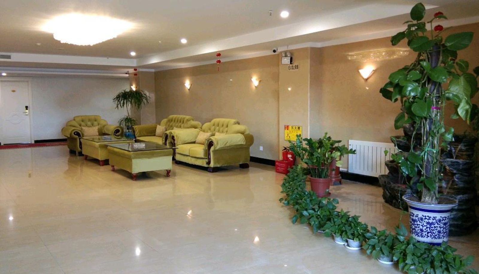 Buitenruimte van het hotel - Julong Food and Entertainment Plaza Room