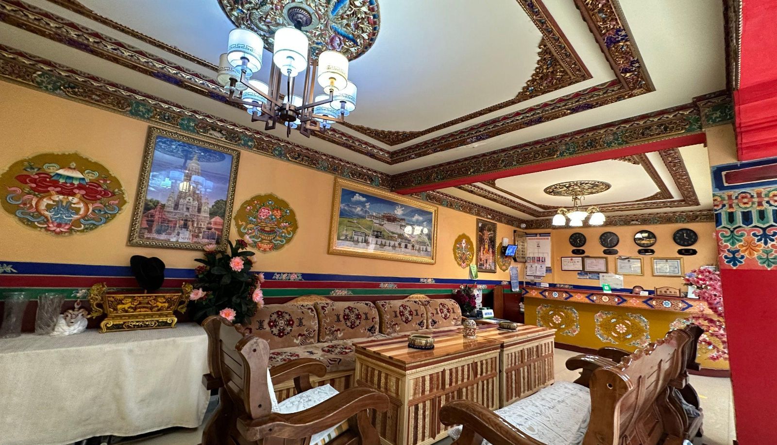 Hotel outdoor area - Shiqiao Hotel (Dazhao Temple Store)