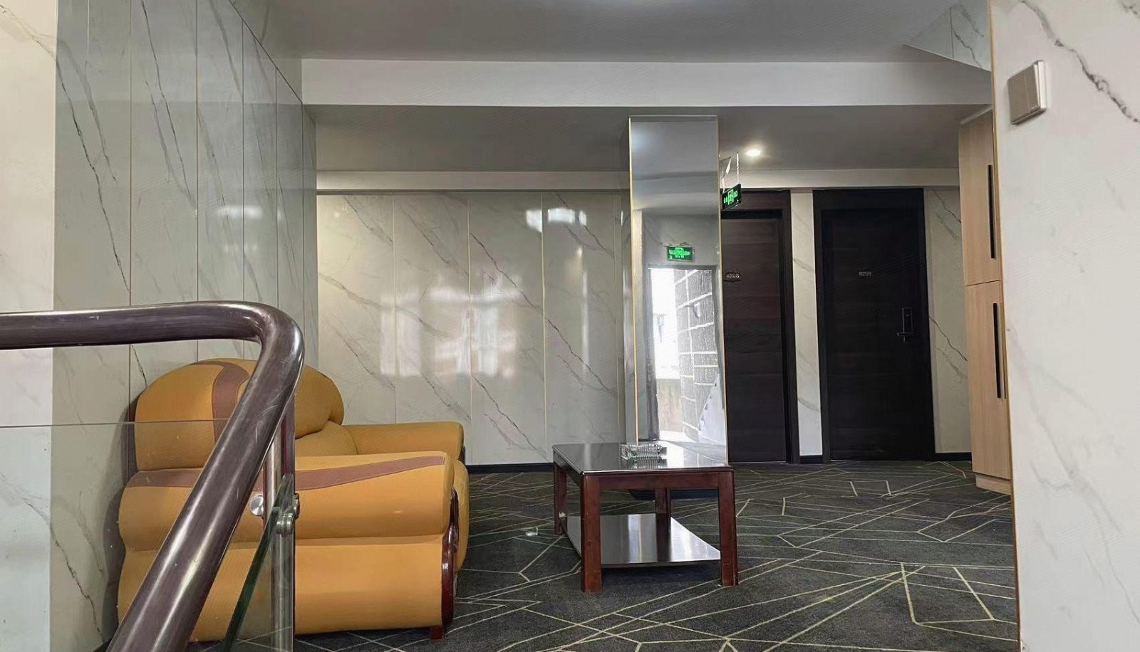 Area esterna dell'hotel - Baidu Hotel