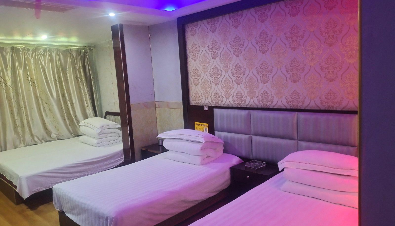 Zimmer - Xinpeng Business Hotel