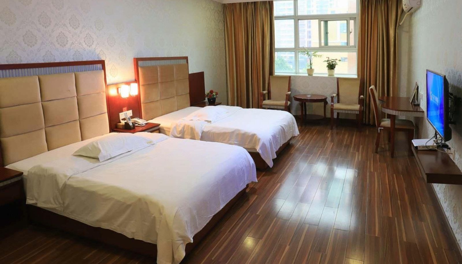 Kamer - Light Stay · Kaimei Business Hotel (Triangle One Plus One Shopping Plaza Store)
