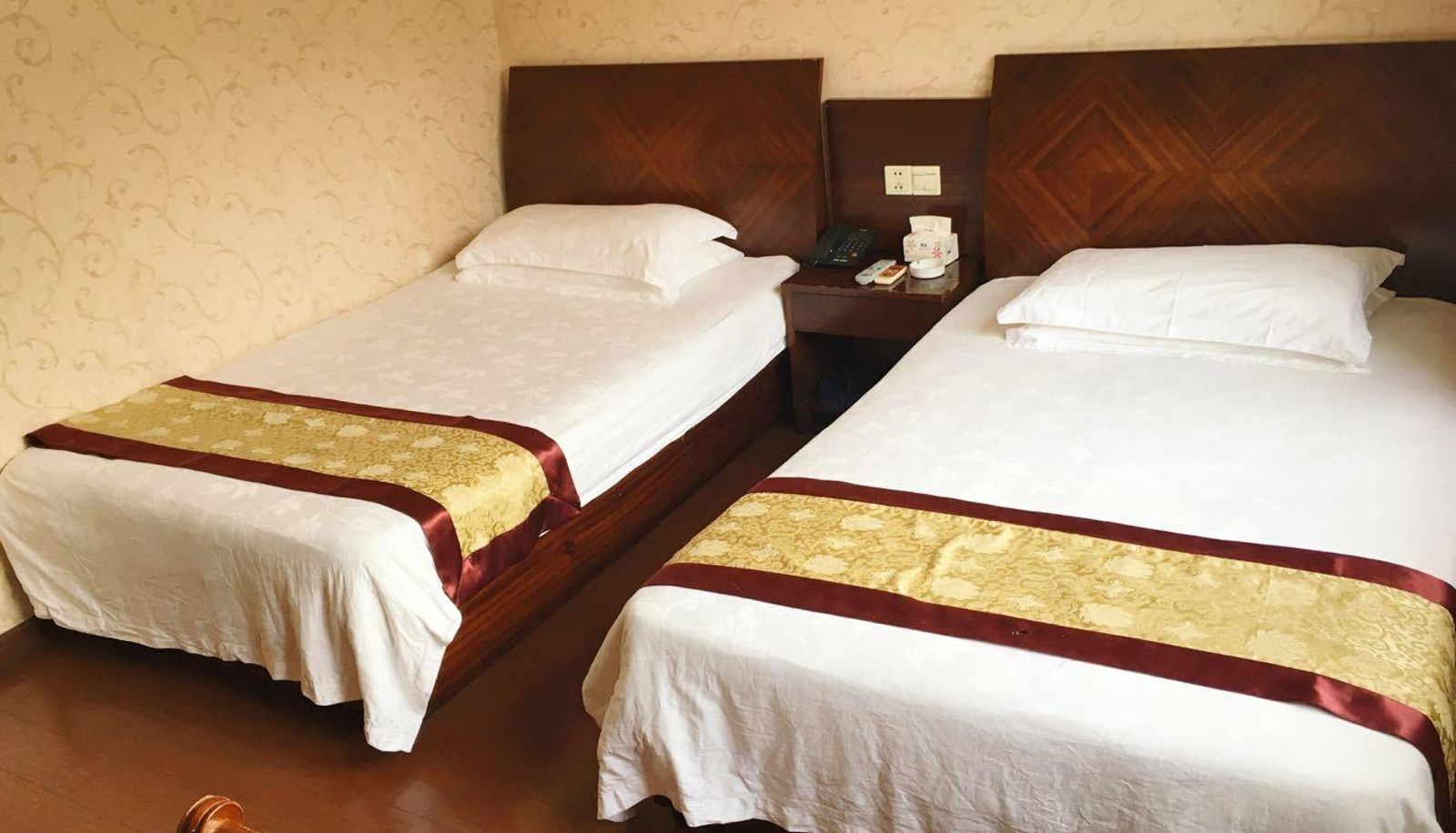 Kamer - Qinglai Business Hotel