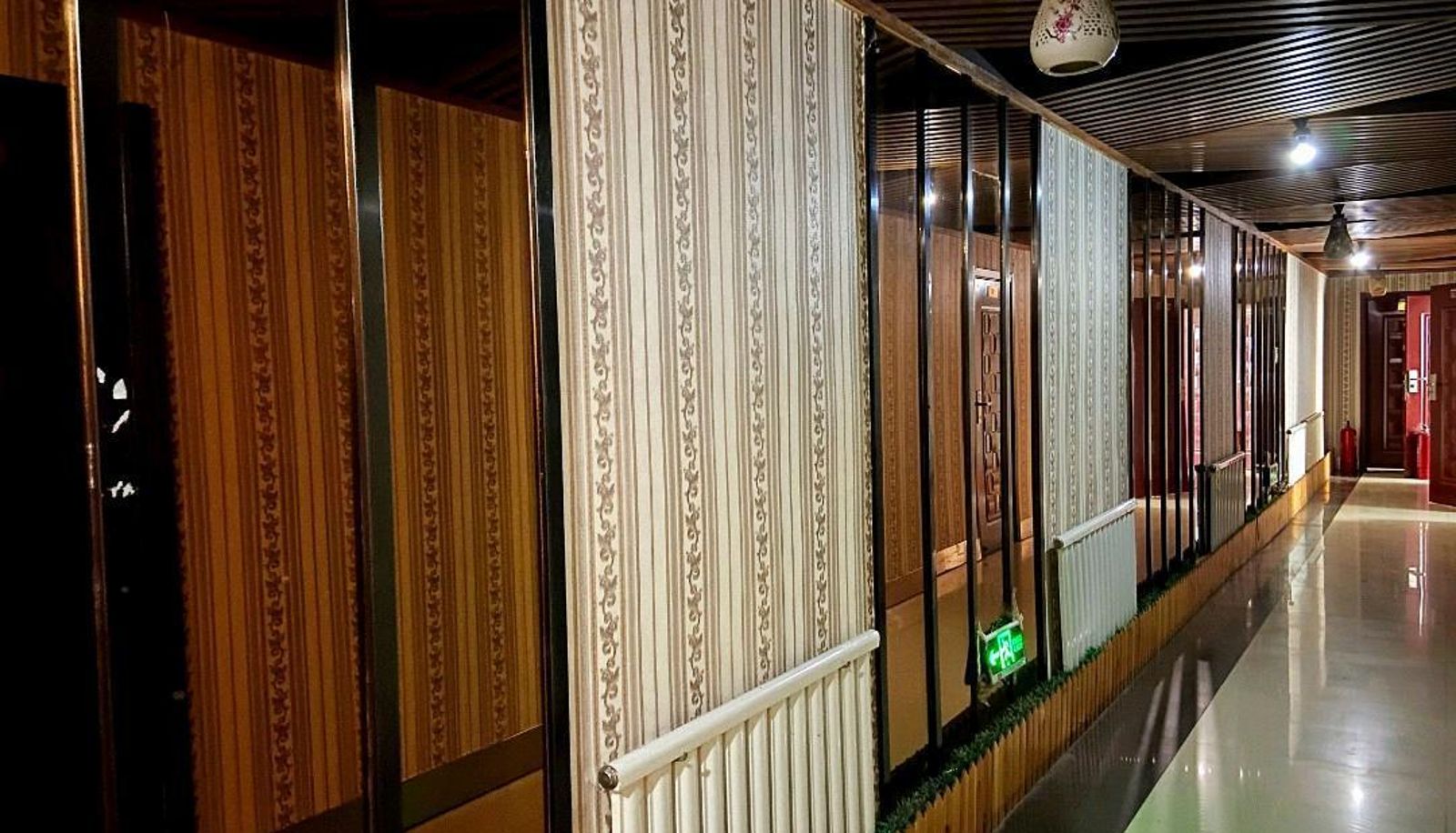 Zewnętrzna część hotelu - Jingang Fashion Hotel