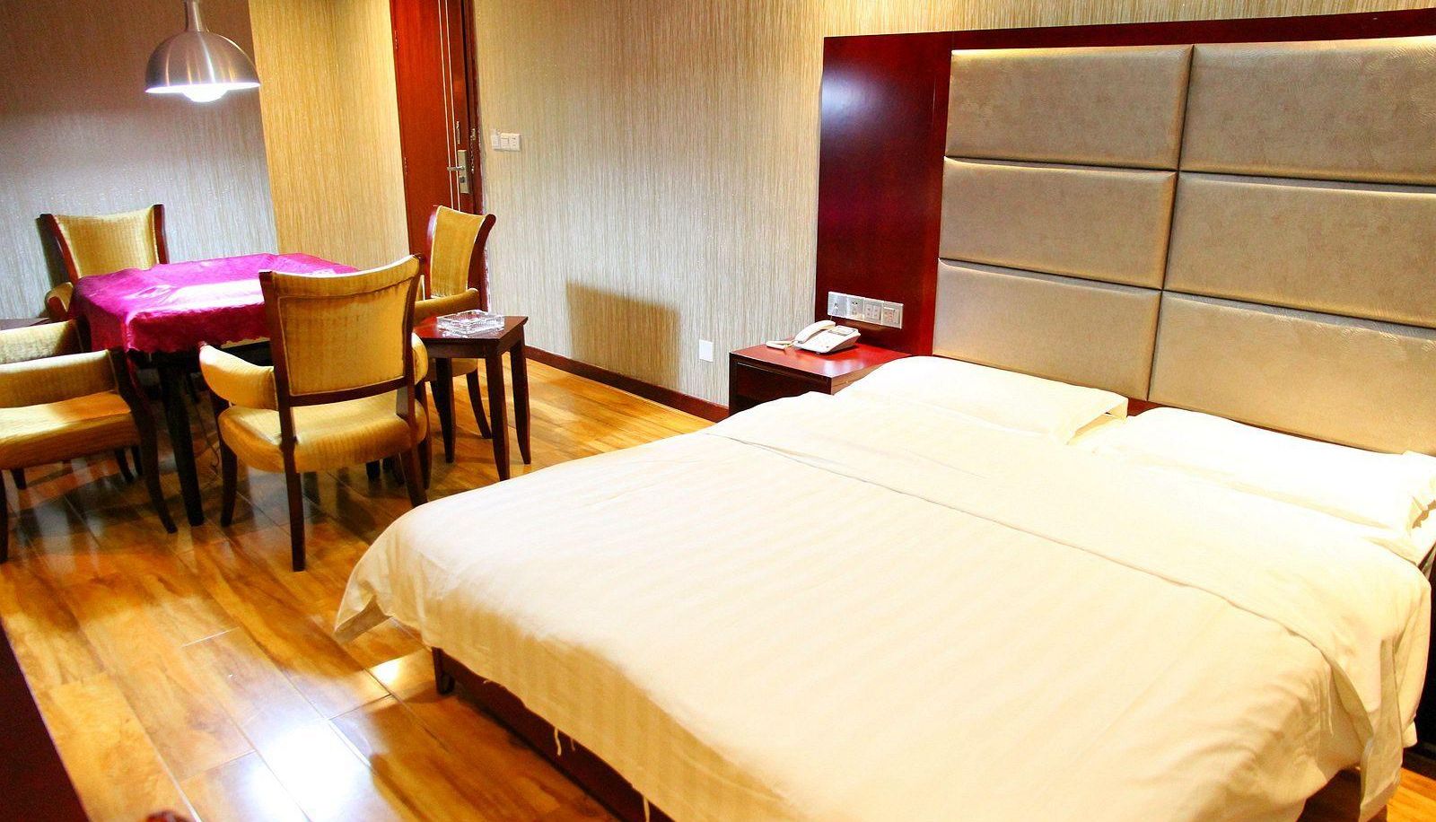 Kamer - Yaji Hotel (Museum Store)