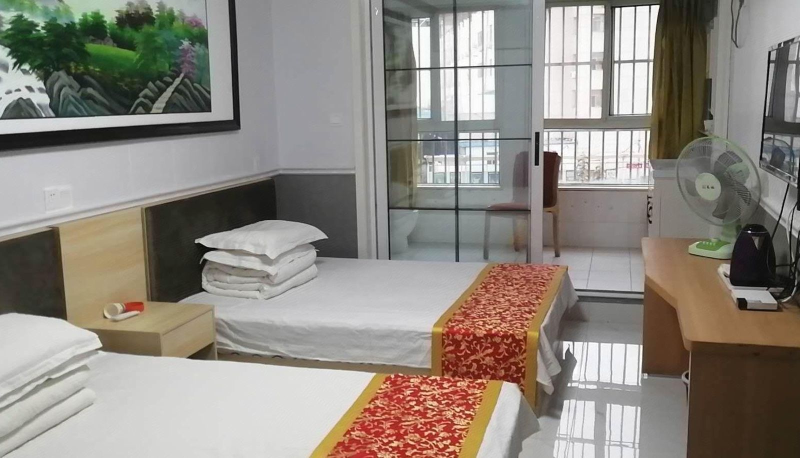 Zimmer - Fanglin Hotel (Suxin Passenger Station Store)