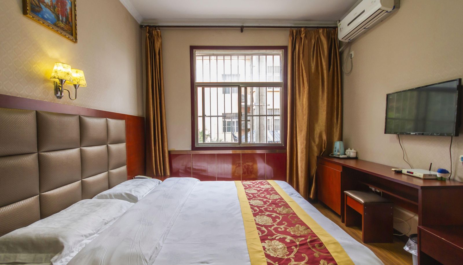 Camera business - Weishuiyuan Hotel